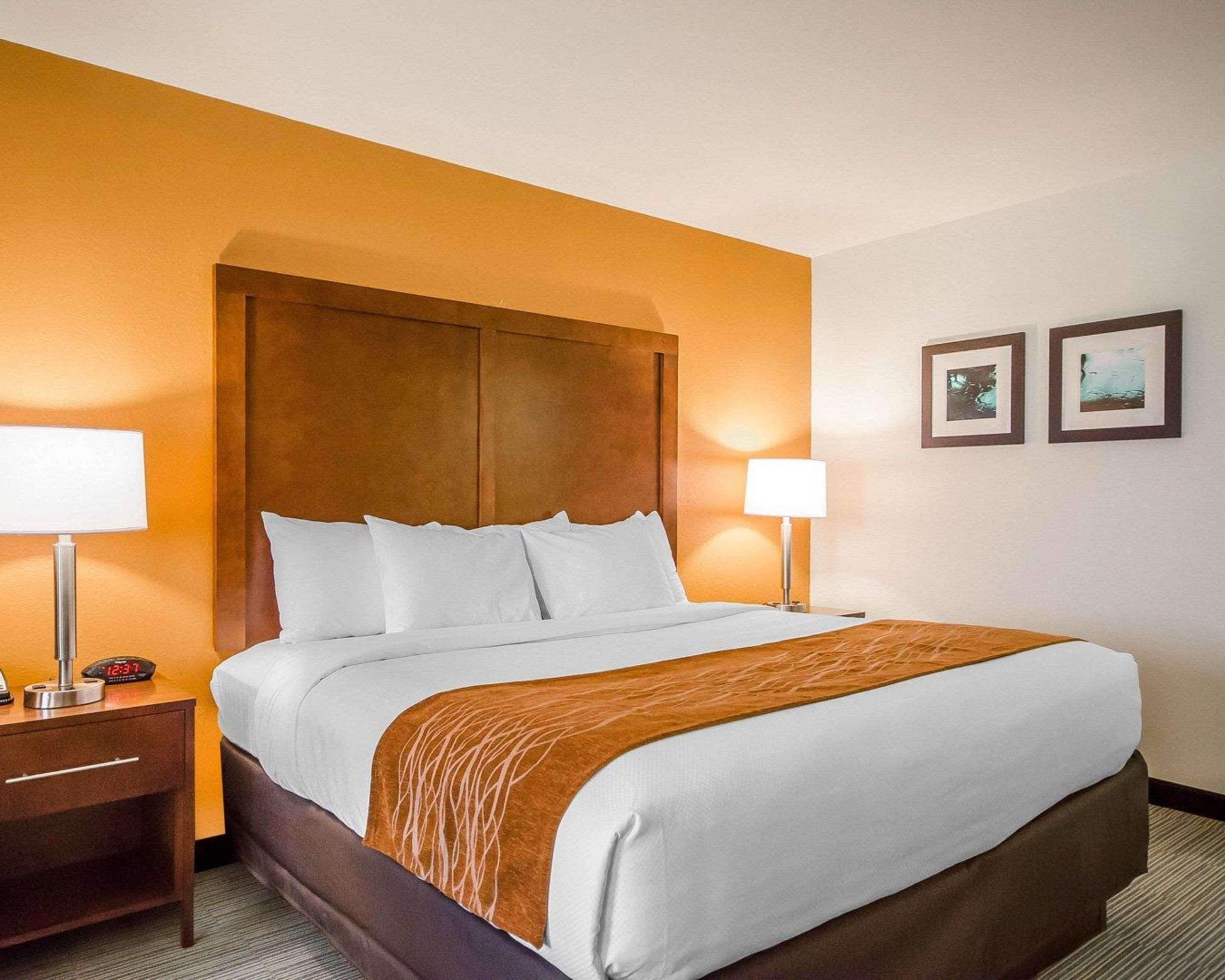 Ferdinand Comfort Inn מראה חיצוני תמונה