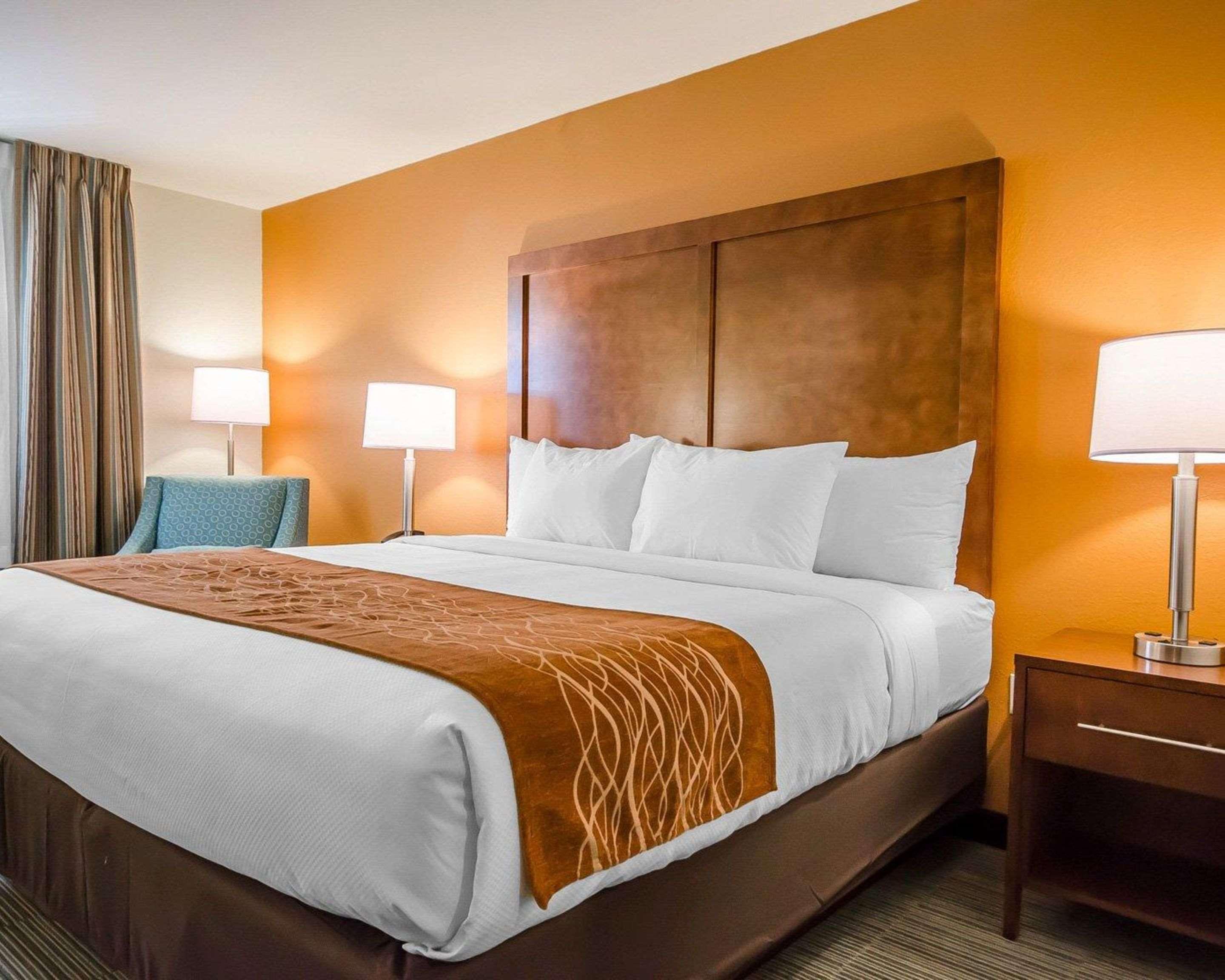 Ferdinand Comfort Inn מראה חיצוני תמונה