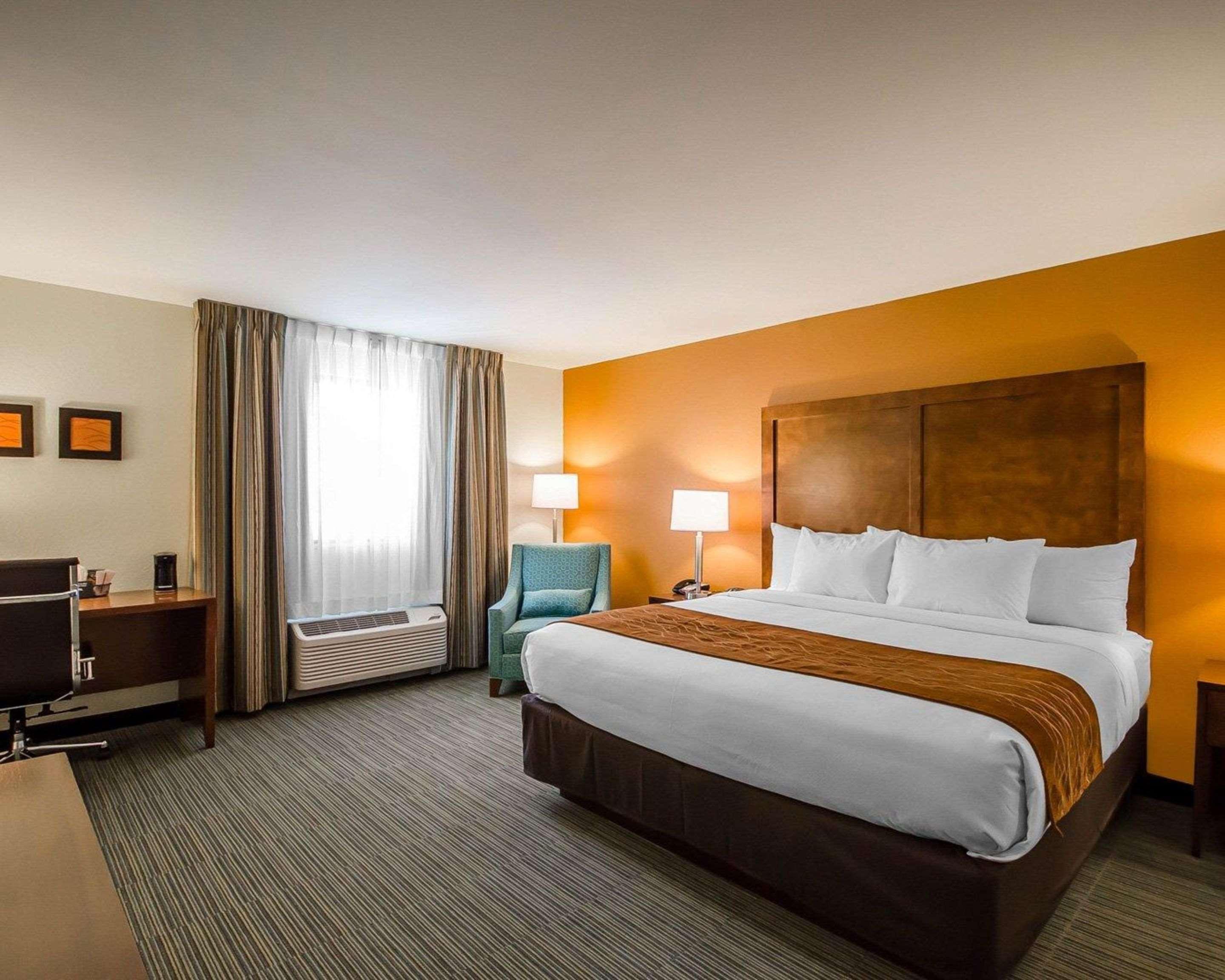 Ferdinand Comfort Inn מראה חיצוני תמונה