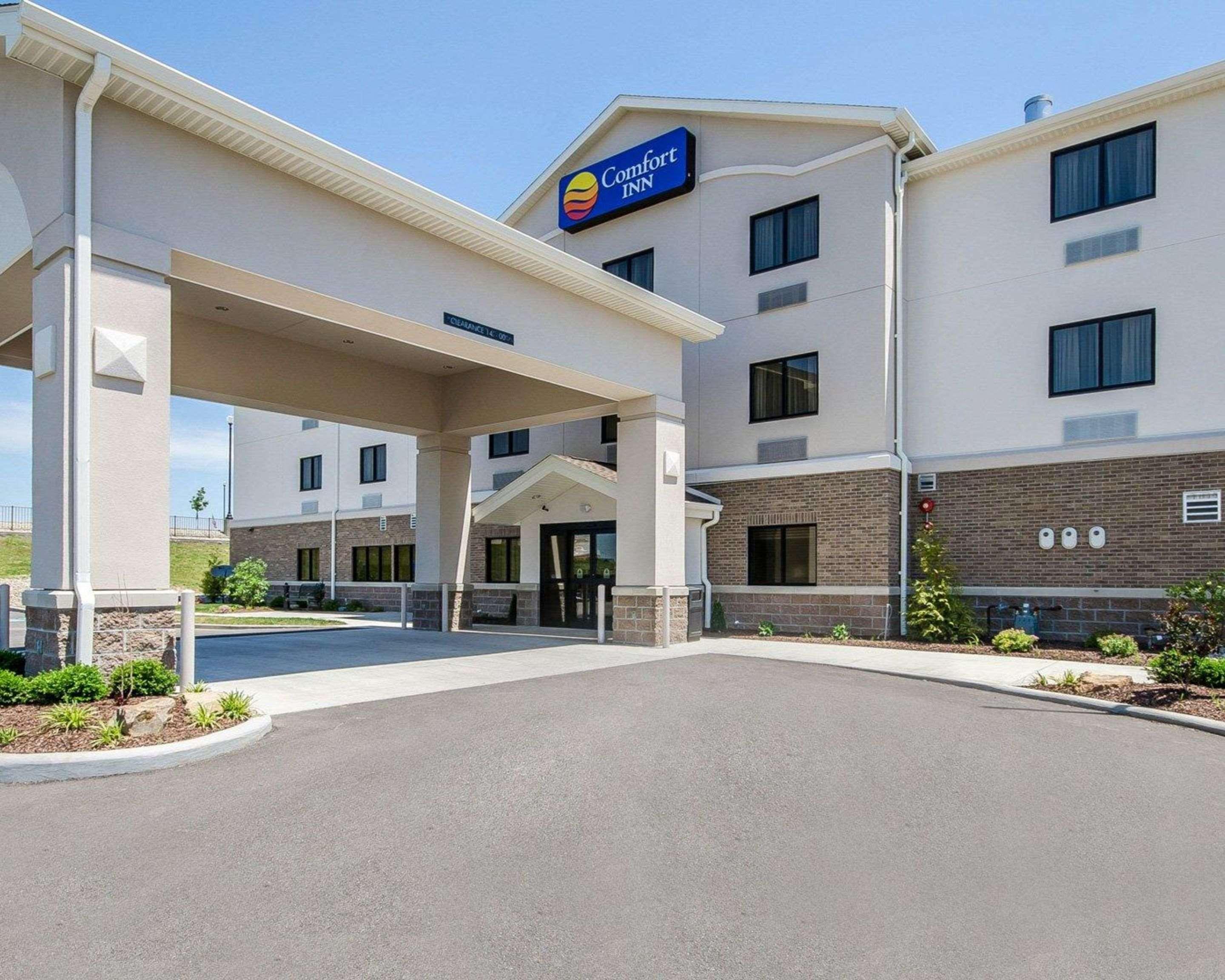 Ferdinand Comfort Inn מראה חיצוני תמונה