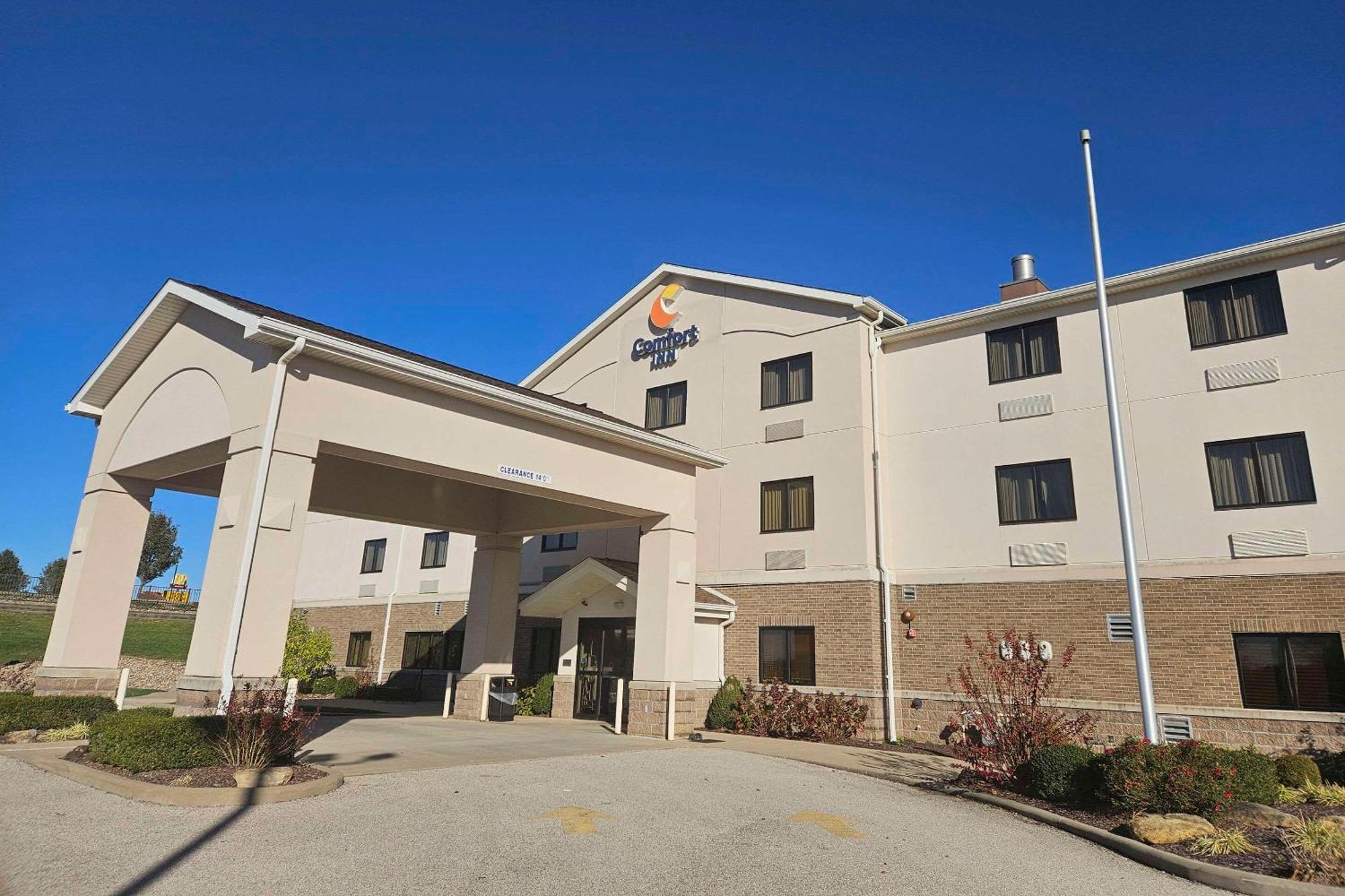 Ferdinand Comfort Inn מראה חיצוני תמונה