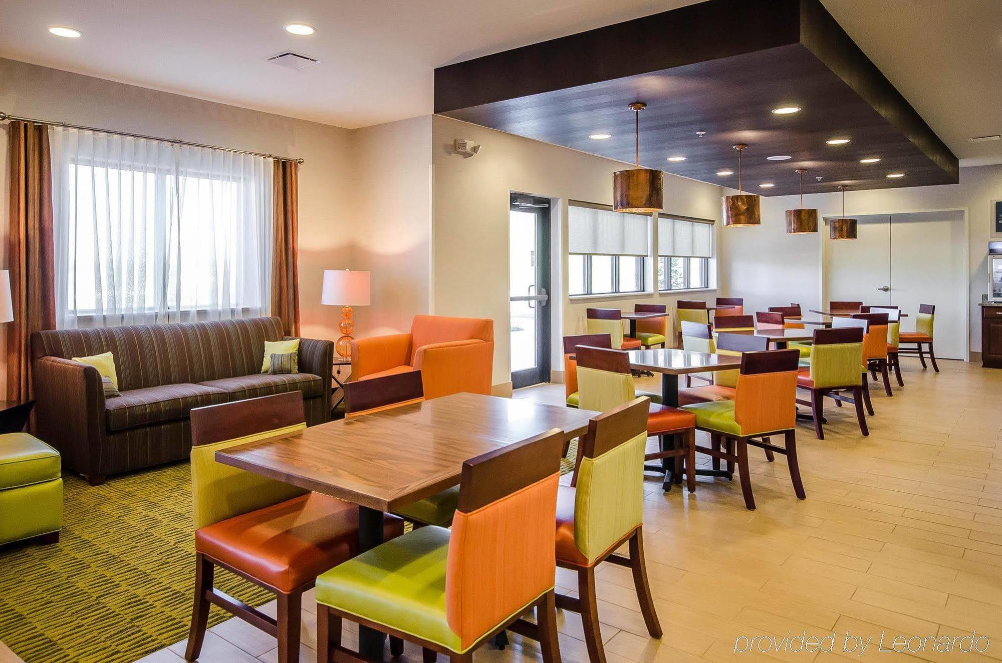 Ferdinand Comfort Inn מראה חיצוני תמונה