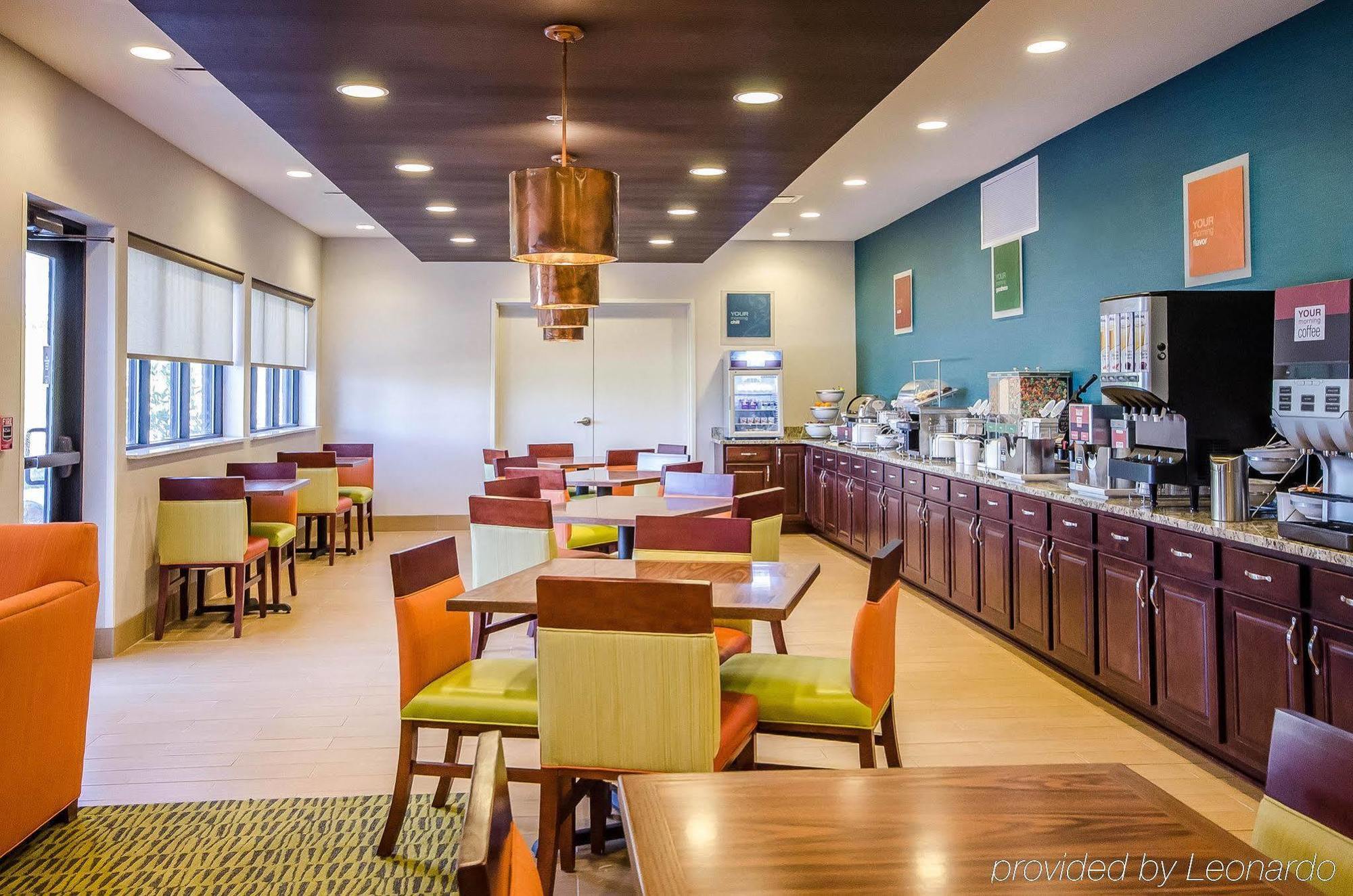 Ferdinand Comfort Inn מראה חיצוני תמונה